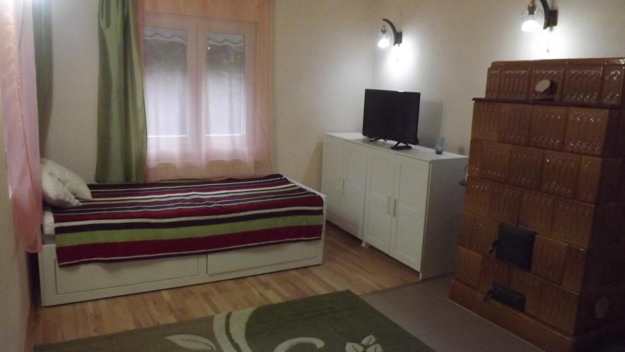 Casa De Oaspeti Boga Pietroasa  Экстерьер фото